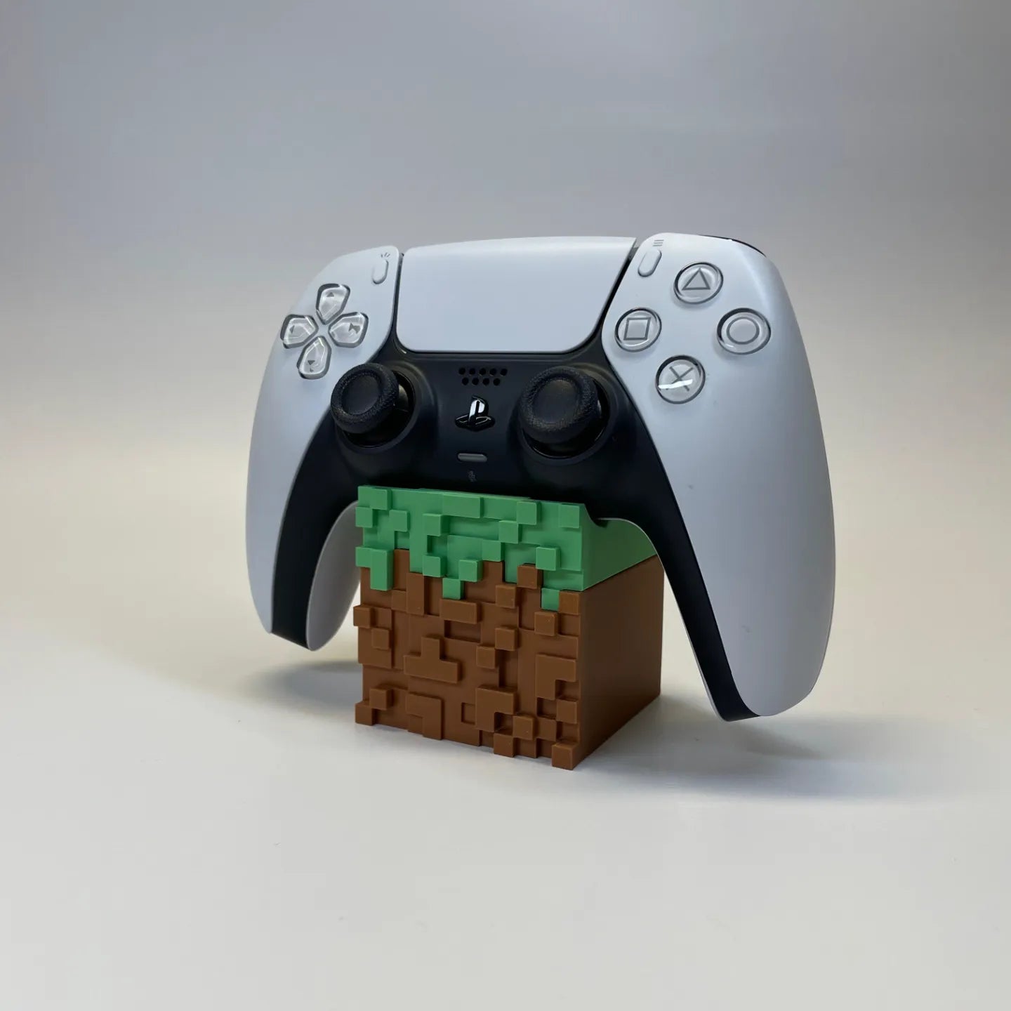 Minecraft PS5/PS4 Controller Stand – Build Your Setup, Block by Block ⛏️🎮