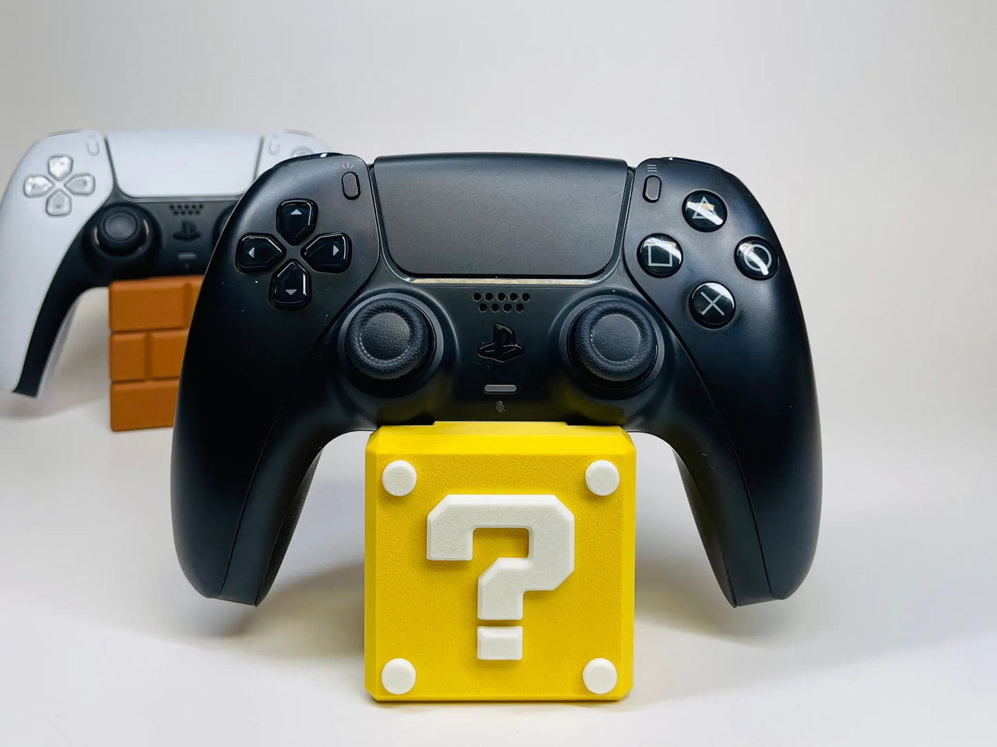Super Mario Controller Holder - PS5/PS4