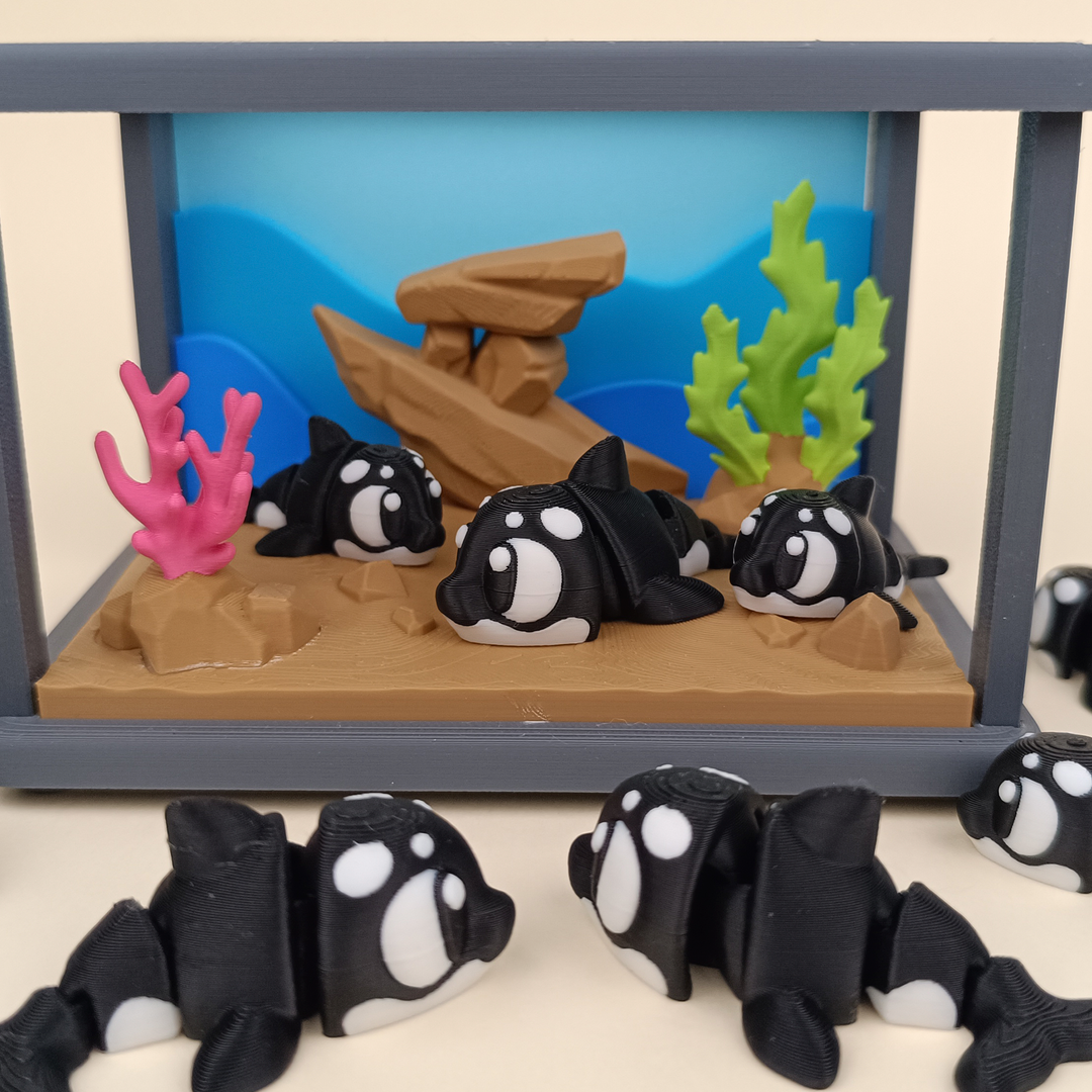 Flexi Orca Killer Whale + Fish Tank
